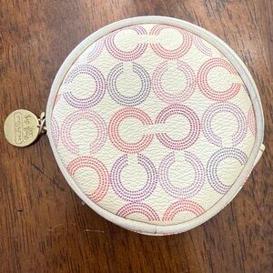 Coach Vintage Waverly Optic Art Signature "C" Round Change Purse